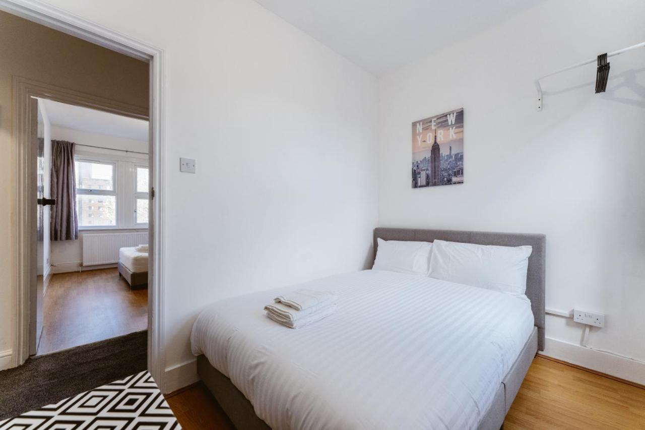 Mile End Double Rooms 86A Londres Exterior foto