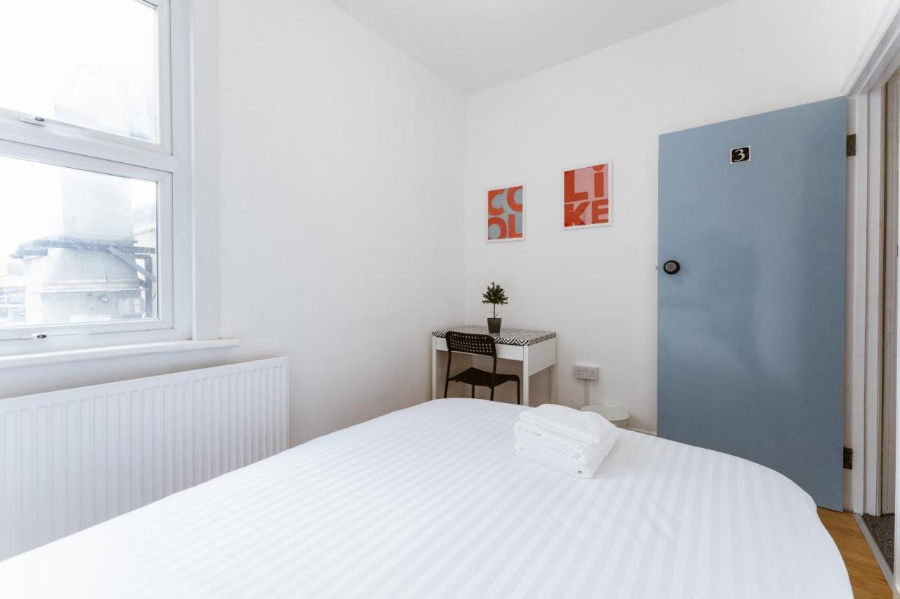 Mile End Double Rooms 86A Londres Exterior foto
